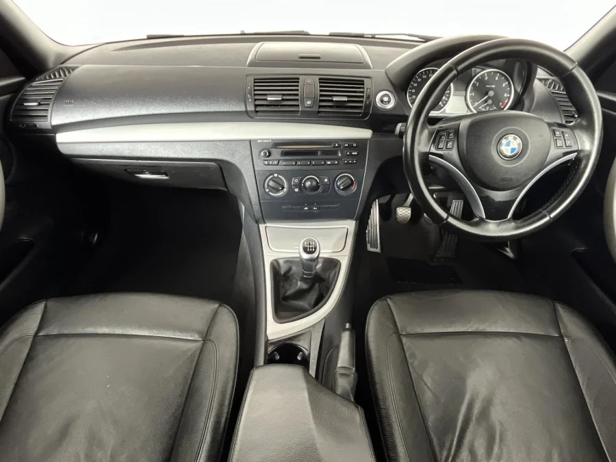 Used 2010 BMW 1 Series 120i convertible - WeBuyCars Montana