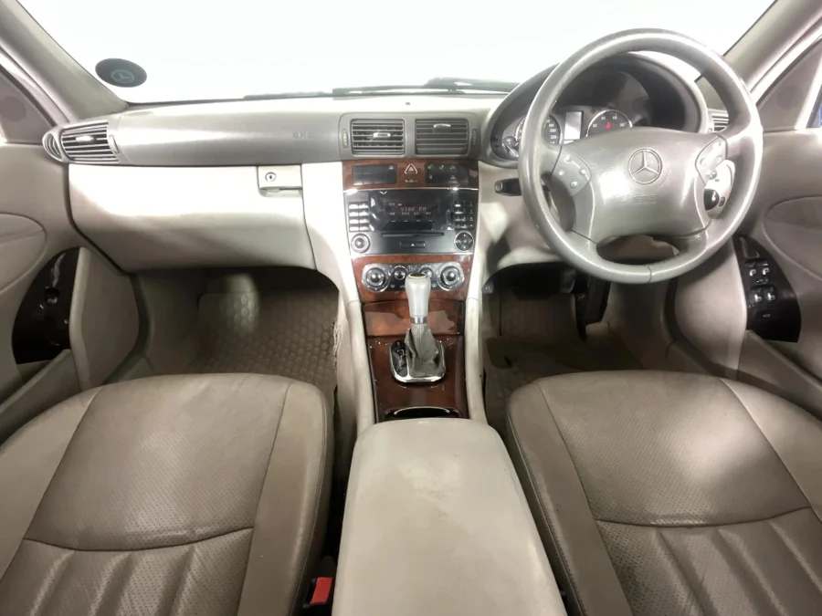 Used 2005 Mercedes-Benz C-Class C200 Kompressor Elegance Touchshift - WeBuyCars Riverhorse