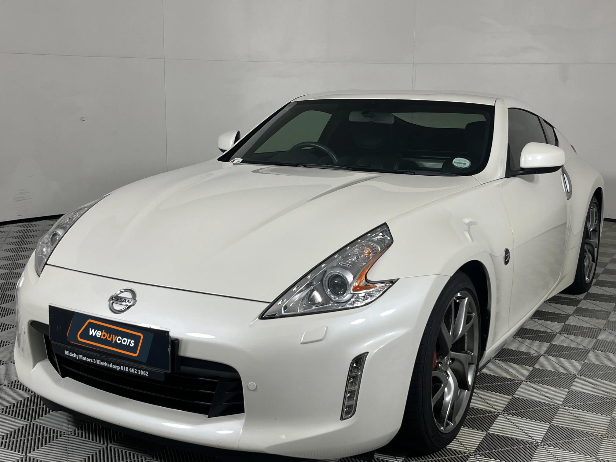 Used 2015 Nissan 370Z coupe auto