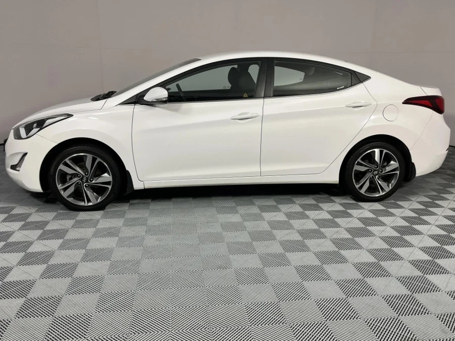 Used 2017 Hyundai Elantra 1.6 Premium - WeBuyCars Brackenfell Cape Town Used 2017 Hyundai Elantra 1.6 Premium - WeBuyCars Brackenfell Cape Town