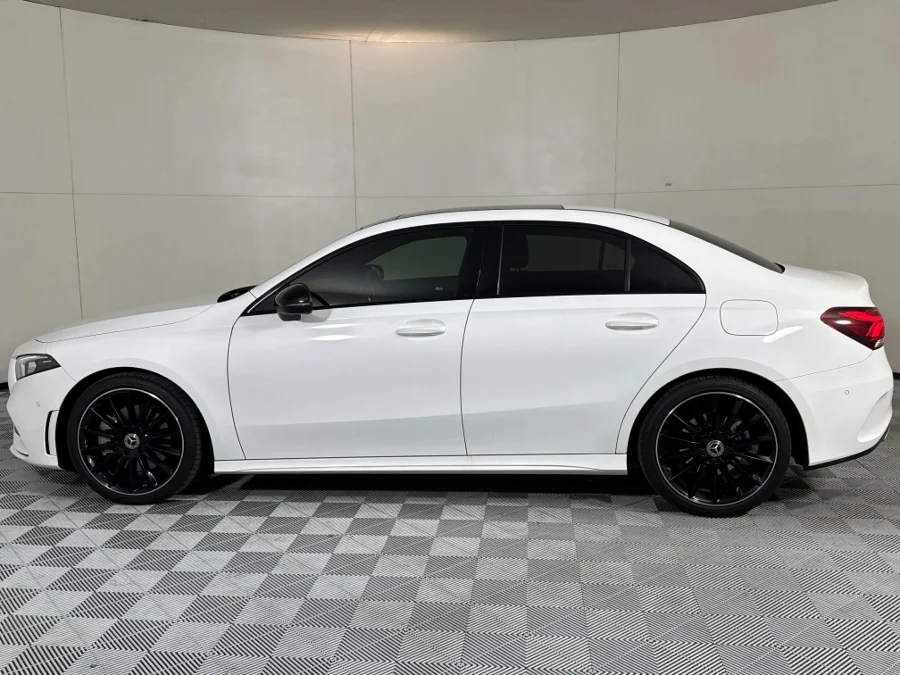 Used 2023 Mercedes-Benz A-Class A250 hatch AMG Line - WeBuyCars Midstream