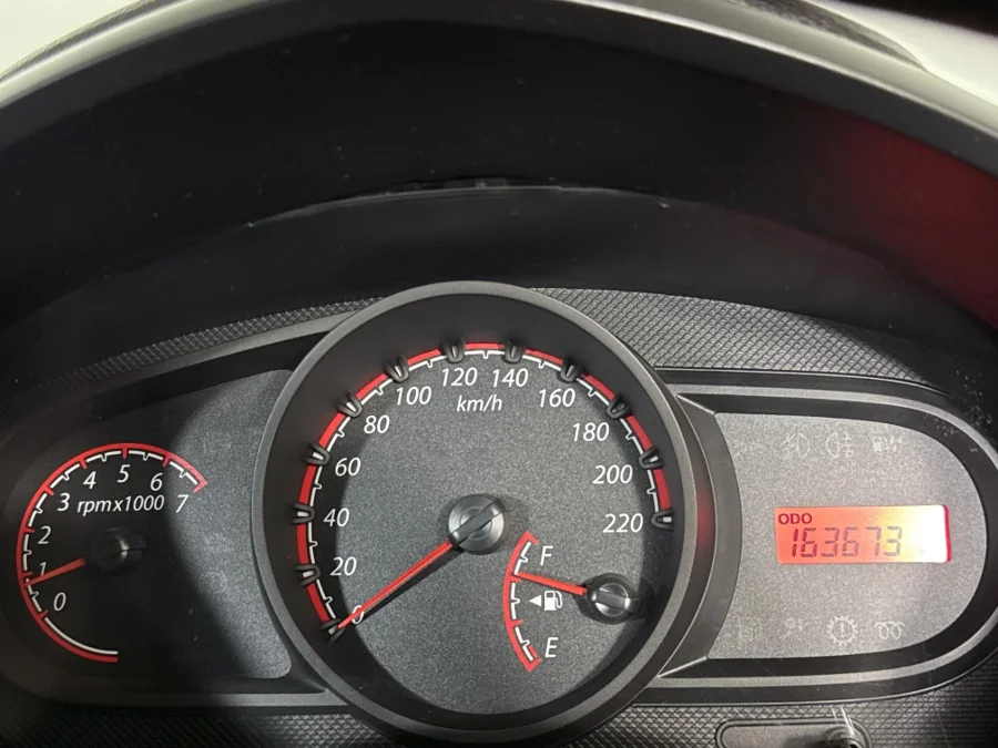 Used 2011 Ford Figo 1.4TDCi Ambiente - WeBuyCars Midstream