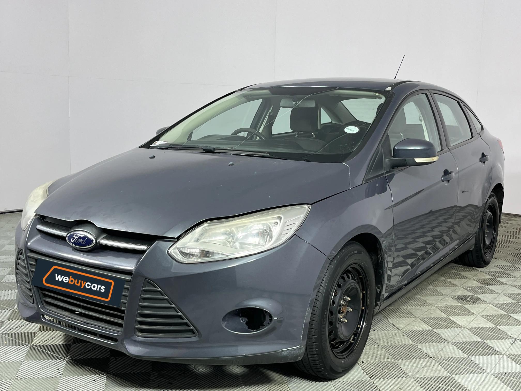 Used 2013 Ford Focus sedan 1.6 Ambiente auto