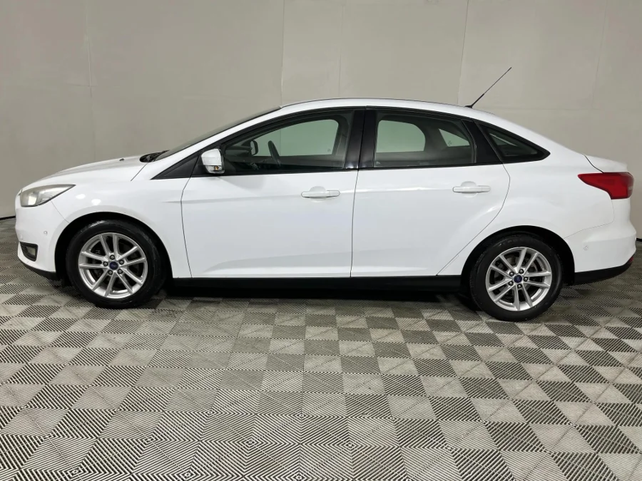 Used 2017 Ford Focus sedan 1.5T Trend - WeBuyCars The Dome