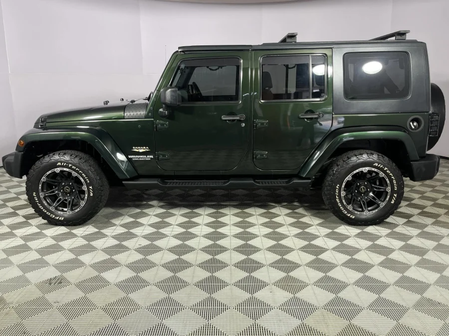 Used 2010 Jeep Wrangler Unlimited 2.8CRD Altitude - WeBuyCars Durban