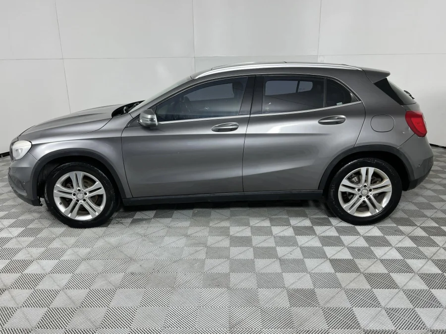 Used 2015 Mercedes-Benz GLA 220d 4Matic Style - WeBuycars East London