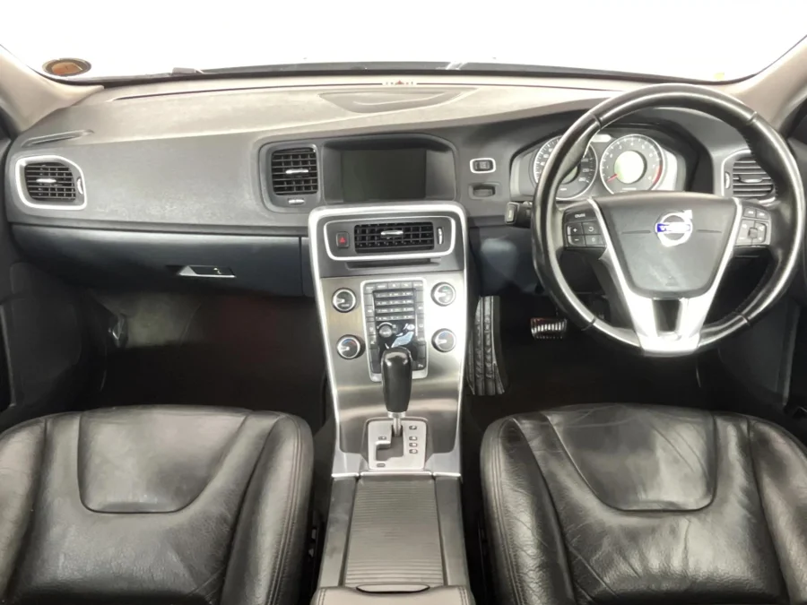 Used 2011 Volvo S60 T4 Excel auto - WeBuyCars Polokwane