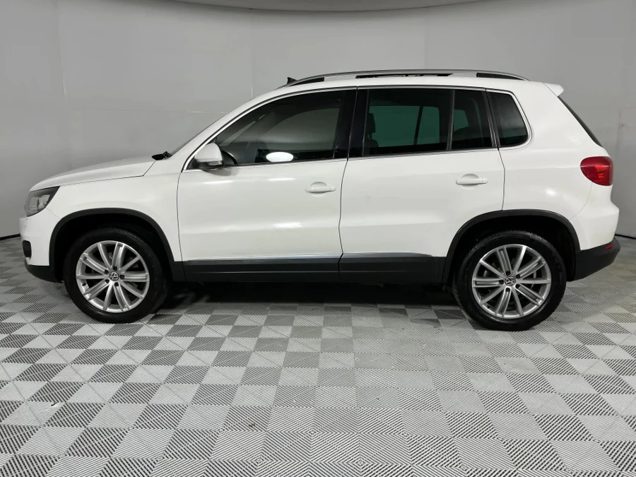 Used 2013 Volkswagen Tiguan 2.0TDI 4Motion Sport&Style - WeBuyCars Silverlakes