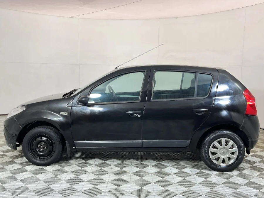 Used 2010 Renault Sandero 1.6 Expression+ Pack - WeBuyCars JHB South