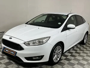 Used 2016 Ford Focus sedan 1.0T Trend auto