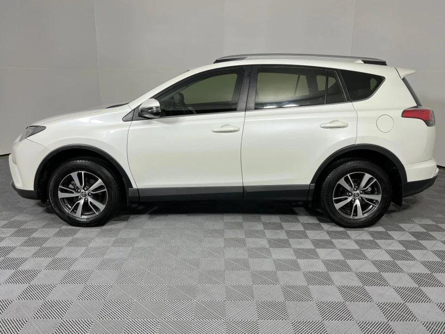 Used 2016 Toyota RAV4 2.2D-4D AWD GX - WeBuyCars Montana Used 2016 Toyota RAV4 2.2D-4D AWD GX - WeBuyCars Montana