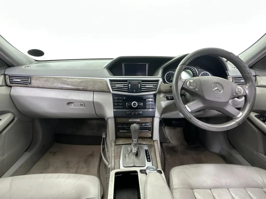 Used 2010 Mercedes-Benz E-Class E200CGI Avantgarde - WeBuyCars Richmond