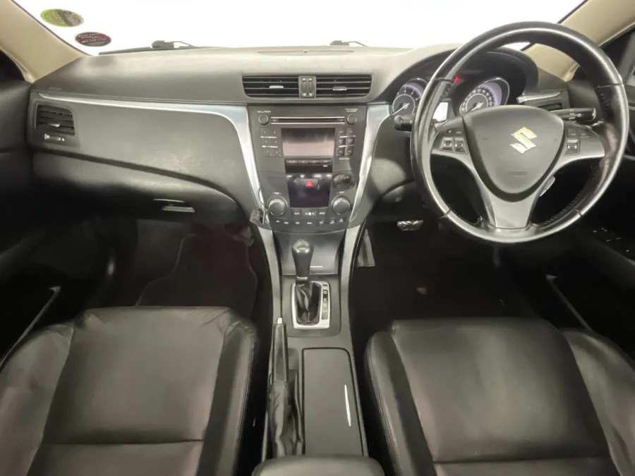 Used 2013 Suzuki Kizashi 2.4 SDLX auto - WeBuyCars Silverlakes