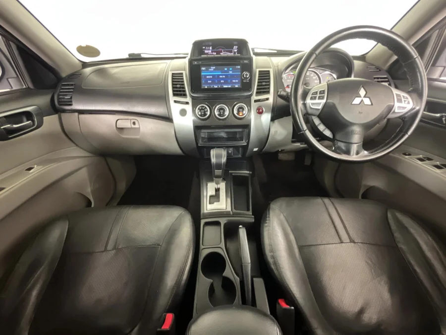 Used 2016 Mitsubishi Pajero Sport 2.5DI-D auto - WeBuyCars Montana Used 2016 Mitsubishi Pajero Sport 2.5DI-D auto - WeBuyCars Montana