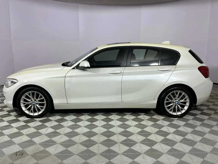 Used 2016 BMW 1 Series 120i 5-door sports-auto - WeBuyCars Durban