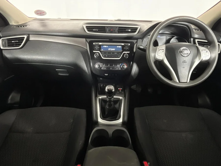 Used 2017 Nissan Qashqai 1.2T Acenta - WeBuyCars Gqeberha