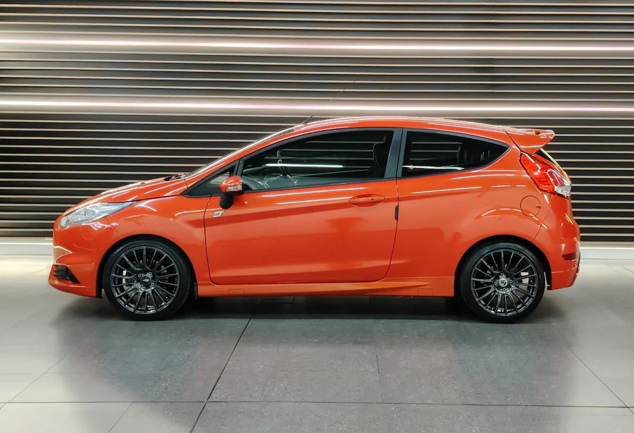 Used 2013 Ford Fiesta ST - BOTHA AND DEYSEL EXECUTIVE MOTORS