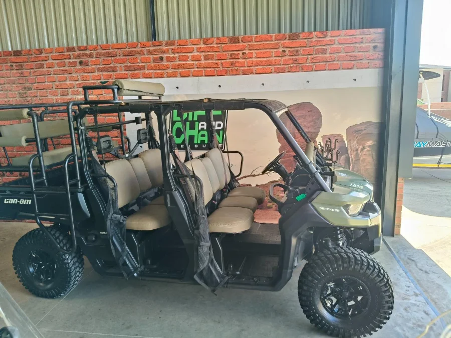 Used 2019 Can-Am Hd 8 tracker defender 4x4 max AUTOMATIC - The Diff And Chain
