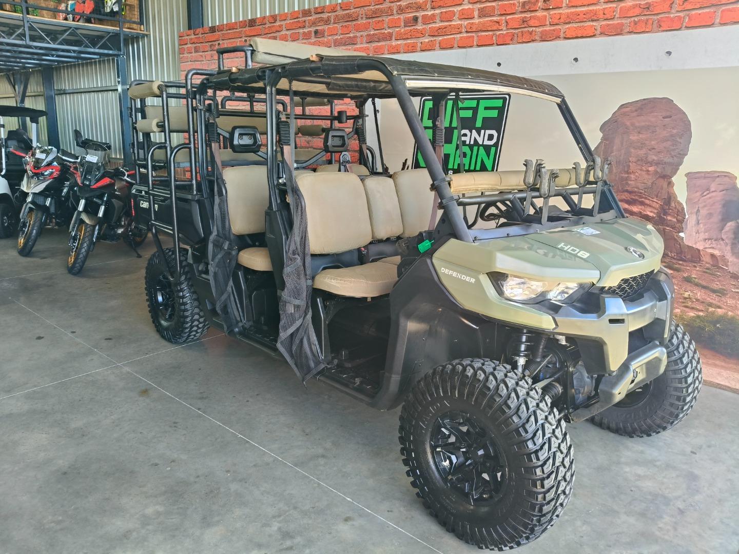 Used 2019 Can-Am Hd 8 tracker defender 4x4 max AUTOMATIC