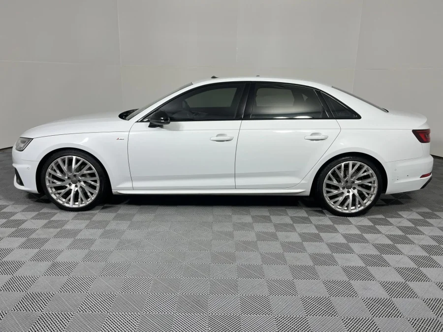 Used 2019 Audi A4 40TDI sport S line sports - WeBuyCars Montana