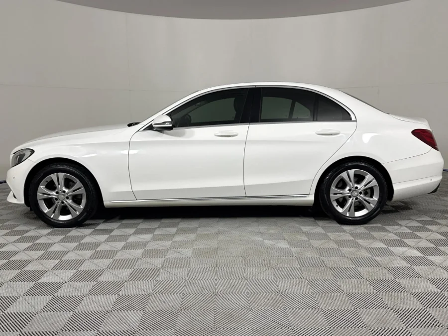 Used 2016 Mercedes-Benz C-Class C180 auto - WeBuyCars Germiston