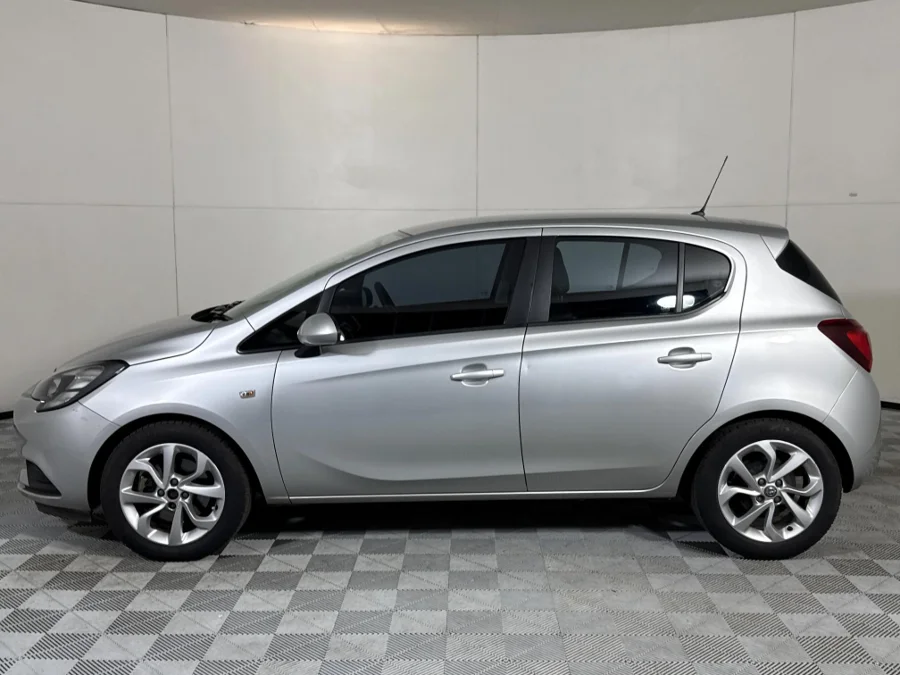 Used 2019 Opel Corsa 1.0T - WeBuyCars Midstream