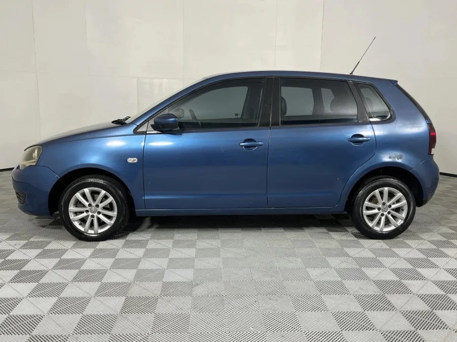 Used 2017 Volkswagen Polo Vivo hatch 1.4 Trendline auto - WeBuyCars Gqeberha