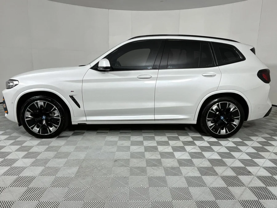 Used 2022 BMW iX3 M Sport - WeBuyCars The Dome Used 2022 BMW iX3 M Sport - WeBuyCars The Dome