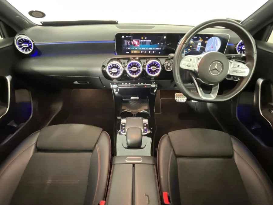 Used 2020 Mercedes-Benz A-Class A200d hatch AMG Line - WeBuyCars JHB South