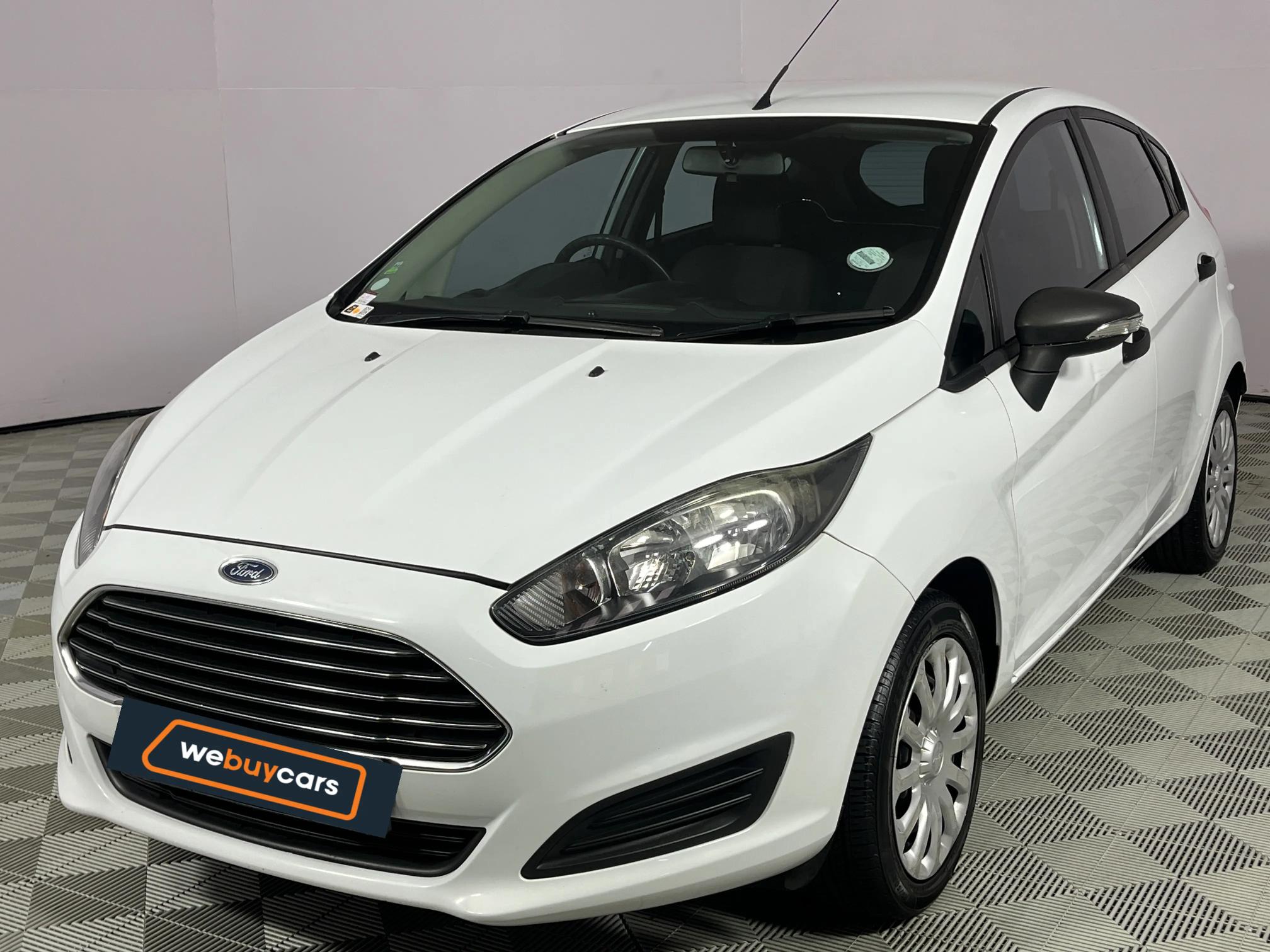 Used 2015 Ford Fiesta 5-door 1.4 Ambiente