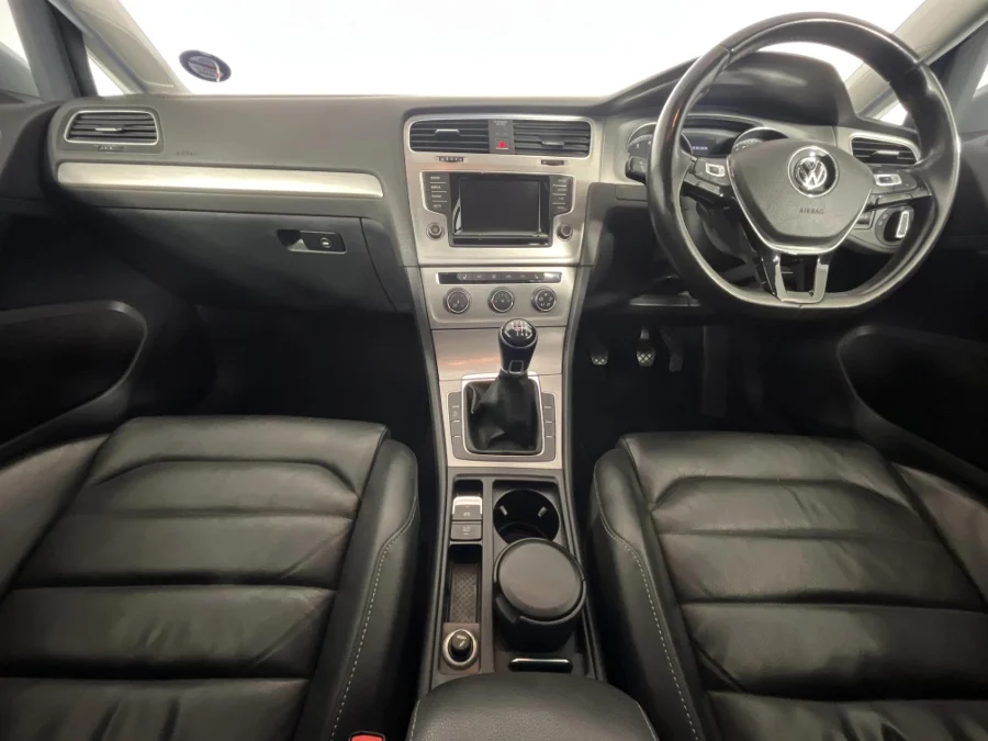 Used 2015 Volkswagen Golf 1.4TSI Comfortline - WeBuyCars Richmond