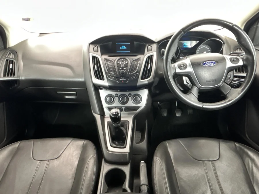 Used 2013 Ford Focus sedan 1.6 Trend - WeBuyCars Richmond Used 2013 Ford Focus sedan 1.6 Trend - WeBuyCars Richmond