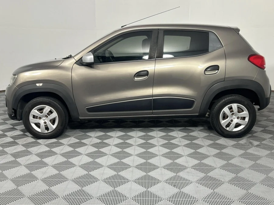 Used 2017 Renault Kwid 1.0 Dynamique - WeBuyCars Lansdowne Used 2017 Renault Kwid 1.0 Dynamique - WeBuyCars Lansdowne