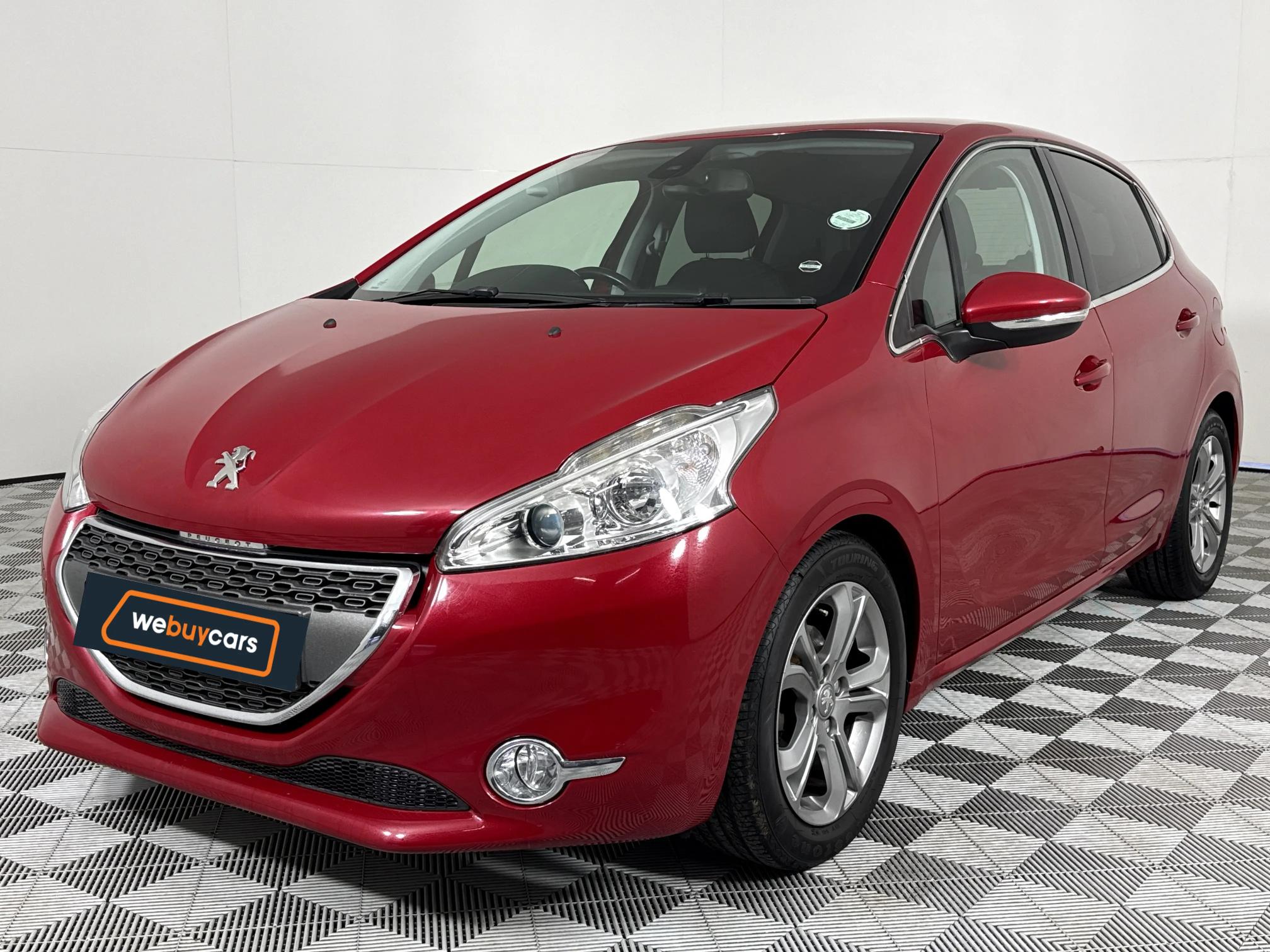 Used 2014 Peugeot 208 5-door 1.6 Allure