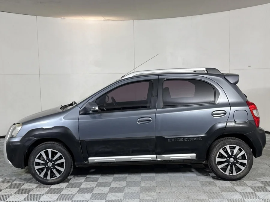 Used 2017 Toyota Etios Cross 1.5 Xs - WeBuyCars JHB South Used 2017 Toyota Etios Cross 1.5 Xs - WeBuyCars JHB South