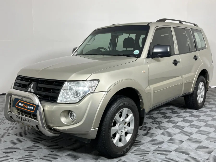 Used 2012 Mitsubishi Pajero 5-door 3.2DI-D GLX - WeBuyCars Witbank Used 2012 Mitsubishi Pajero 5-door 3.2DI-D GLX - WeBuyCars Witbank