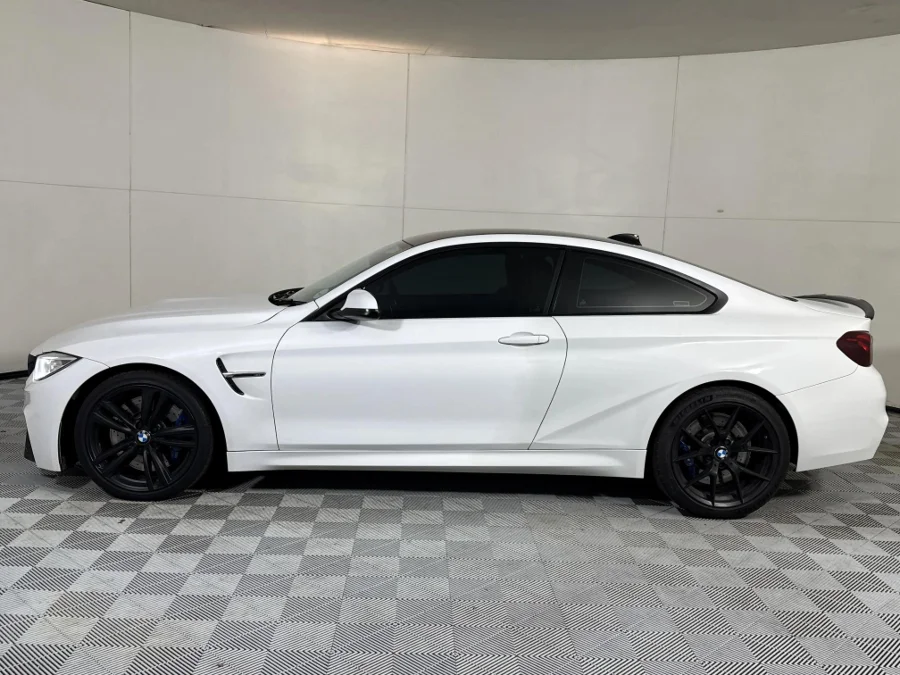 Used 2014 BMW M4 coupe auto - WeBuyCars Midstream