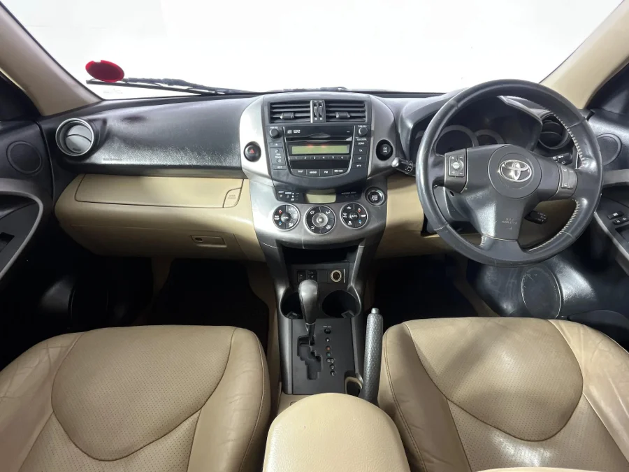 Used 2010 Toyota RAV4 2.0 VX auto - WeBuyCars Rustenburg