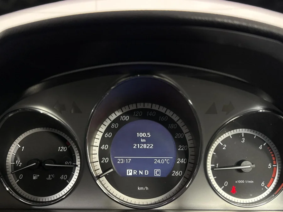 Used 2009 Mercedes-Benz C-Class C220CDI Avantgarde Touchshift - WeBuyCars Midstream