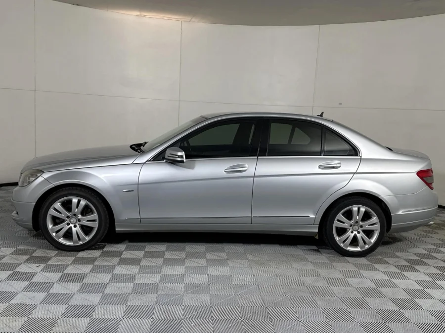 Used 2009 Mercedes-Benz C-Class C220CDI Avantgarde Touchshift - WeBuyCars Midstream
