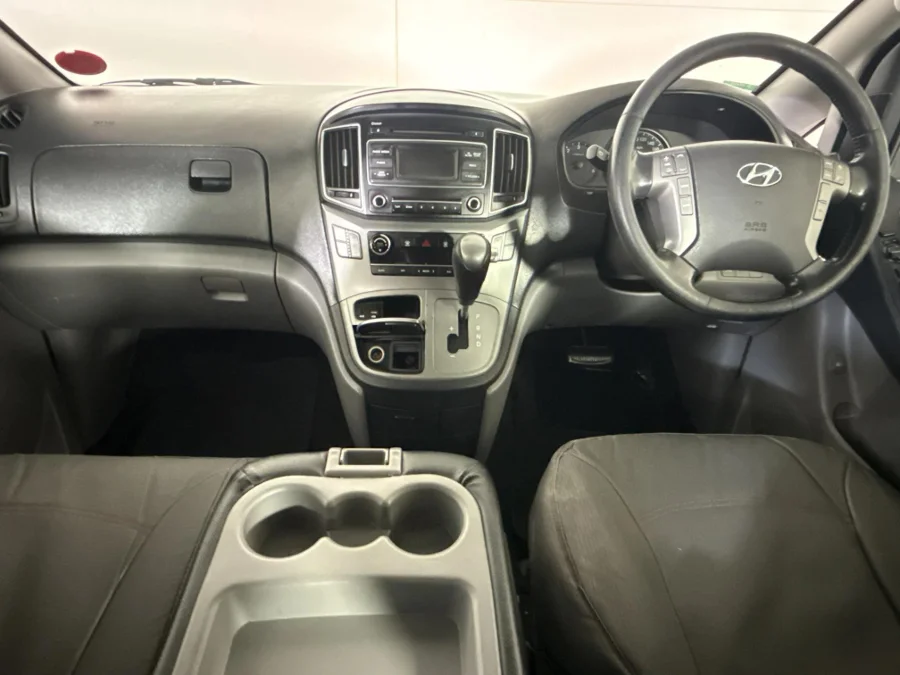 Used 2017 Hyundai H-1 2.5VGTi bus Elite 9-seater - WeBuyCars Vereeniging