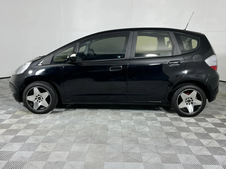 Used 2009 Honda Jazz 1.5 EX auto - WeBuyCars Riverhorse Used 2009 Honda Jazz 1.5 EX auto - WeBuyCars Riverhorse