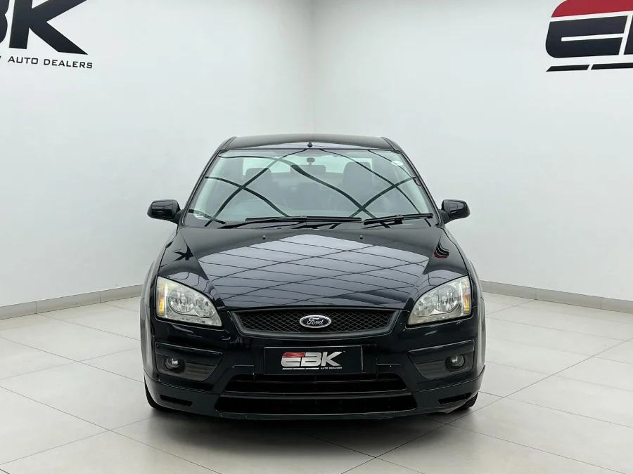 Used 2006 Ford Focus 1.6 Trend 4-door - EBK Auto