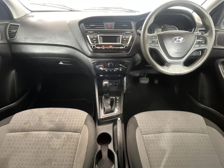 Used 2017 Hyundai i20 1.4 Motion auto - WeBuyCars Richmond