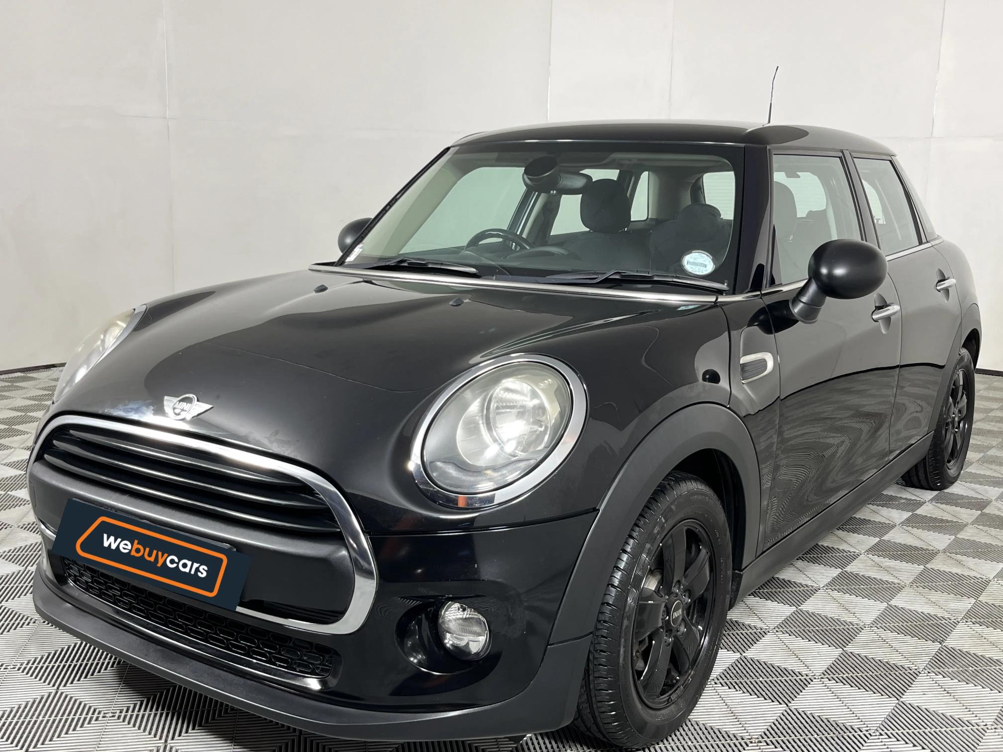 Used 2017 MINI Hatch One Hatch 5-door