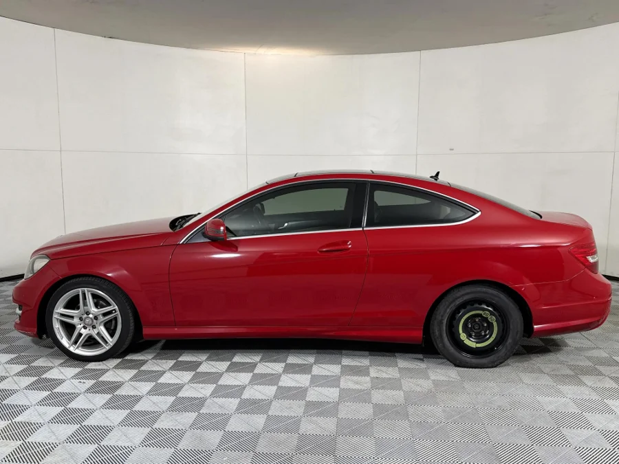 Used 2013 Mercedes-Benz C-Class C180 coupe auto - WeBuyCars Midstream Used 2013 Mercedes-Benz C-Class C180 coupe auto - WeBuyCars Midstream