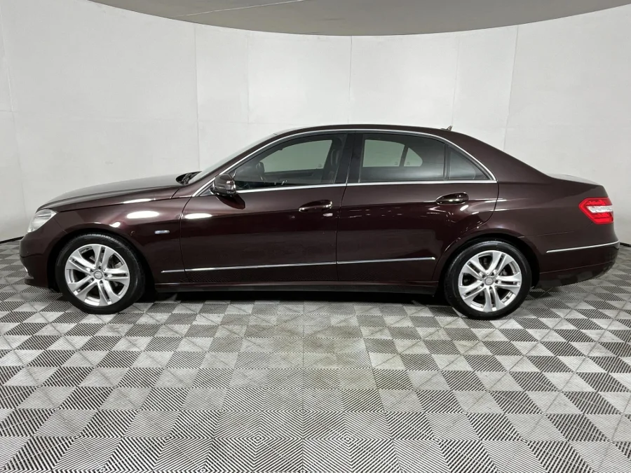 Used 2010 Mercedes-Benz E-Class E200CGI Avantgarde - WeBuyCars The Dome