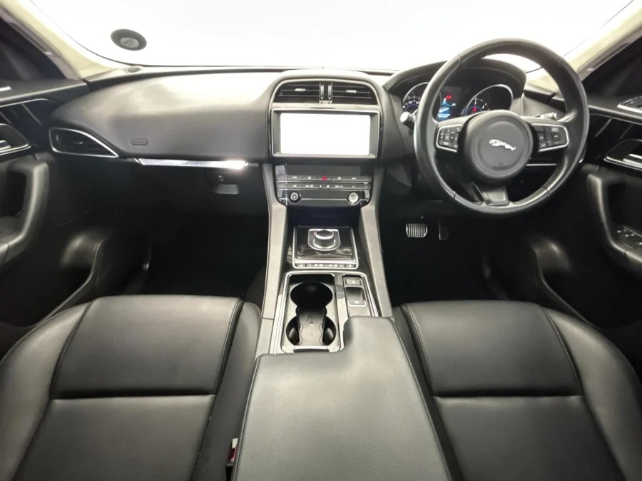 Used 2020 Jaguar F-Pace 25d AWD Pure - WeBuyCars Lansdowne