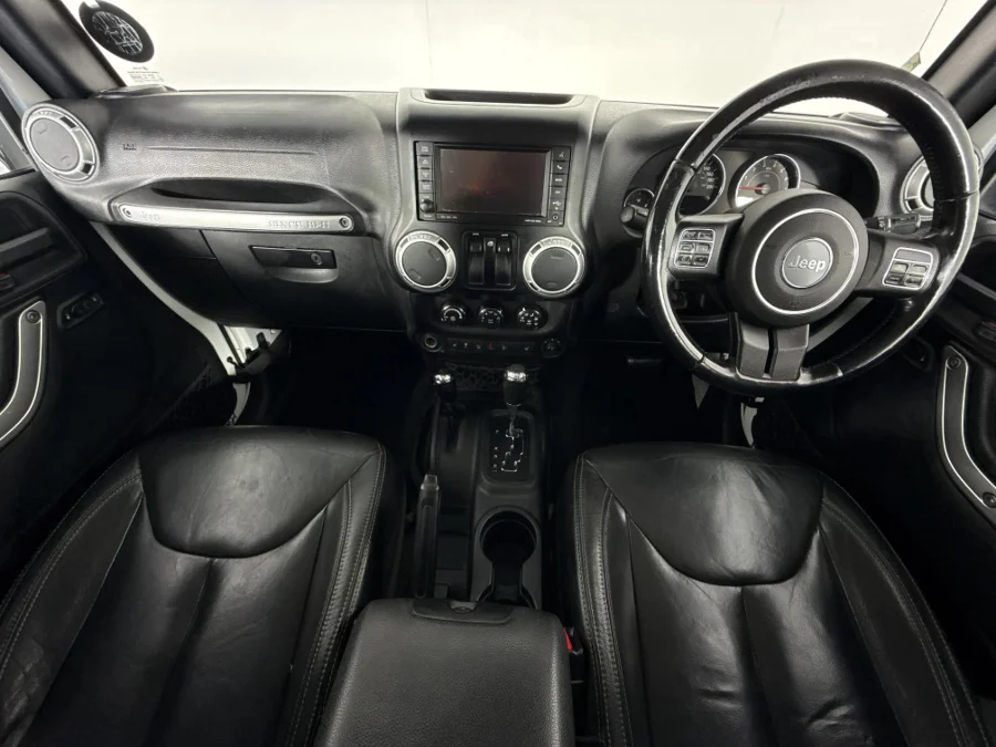 Used 2015 Jeep Wrangler 3.6L Sahara Conservation Edition - WeBuyCars Vereeniging