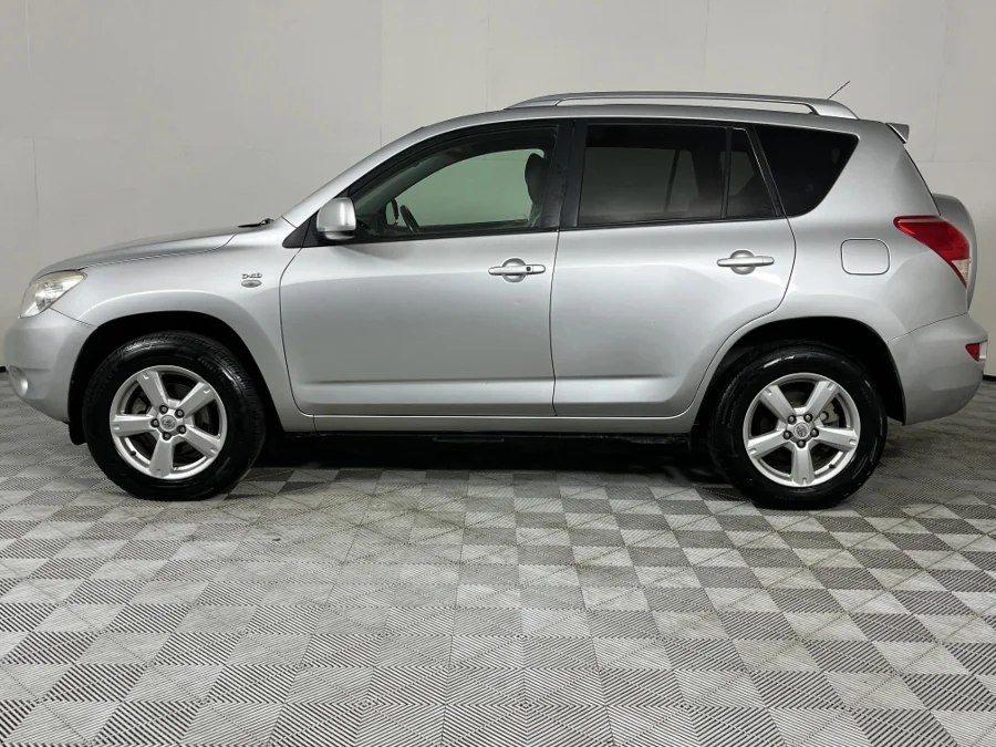 Used 2007 Toyota RAV4 2.2D-4D VX - WeBuyCars Montana